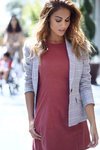 Lara Álvarez con vestido y chaqueta de cuadros de su firma Blue Palm