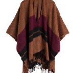 Poncho de la colección otoño/invierno 2018 de & Other Stories