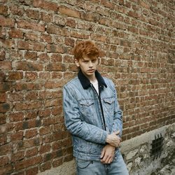 Chaqueta vaquera con borreguito negro de la colección Fresh Leaves de Levi's x Justin Timberlake