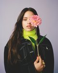 Imagen promocional del anuncio de la colección Pull&Bear by Rosalía