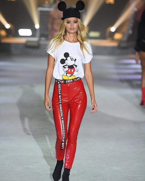 Camiseta blanca con estampados de la colección de Mickey Mouse de Tezenis Underwear