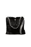 Bolso de pelo negro de la colección de accesorios Furry de Hogan para el otoño/invierno 2018