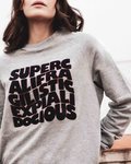 Ana Rujas con una sudadera gris con frase de Mary Poopins por El Ganso 2018