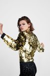 Jersey dorado de la colección otoño/invierno 2018/2019 de Zara