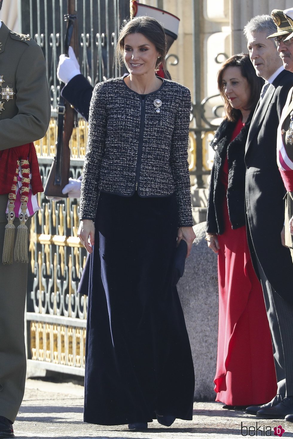 La Reina Letizia estrena conjunto de Felipe Varela en la Pascua Militar 2019