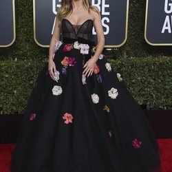 Heidi Klum con un vestido negro con flores de Monique Lhuillier en los Globos de Oro 2019