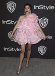 Rowan Blanchard con un vestido estilo esponja en la fiesta InStyle posterior a los Globos de Oro 2019