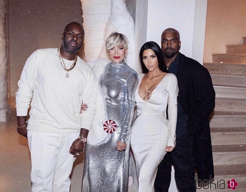 Kim Kardashian en la fiesta de Navidad 2018