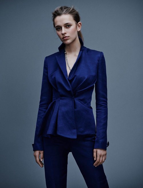 Traje azul añil colección primavera 2019 de Lanvin