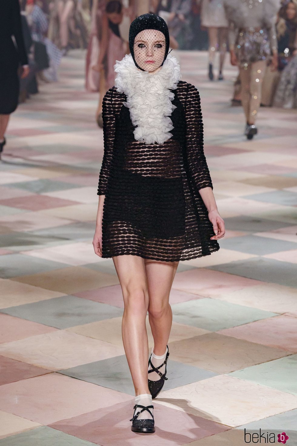Vestido mini de la colección de Alta Costura de Christian Dior para primavera/verano 2019 presentada en París