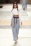 Camisa cropped de la colección primavera/verano 2019 de Roberto Verino