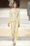 Traje de la colección primavera/verano 2019 de Roberto Verino