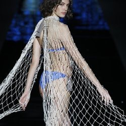 Rejilla y bikini de la colección primavera/verano 2019 de Andrés Sardá