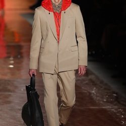Traje de chaqueta marrón de hombre de la colección primavera/verano 2019 de Pedro del Hierro