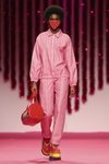 Look monocromo en dos piezas de la colección otoño/invierno 2019-2020 de Ágatha Ruiz de la Prada
