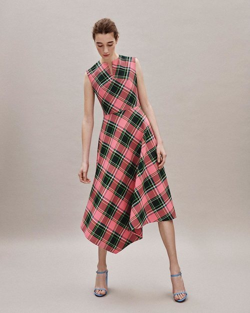 Vestido con estampado de cuadros colección Pre-Fall 2019 de Delpozo