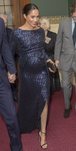 Meghan Markle con un vestido de Roland Mouret en la premiere del espectáculo 'Totem' de El Circo del Sol
