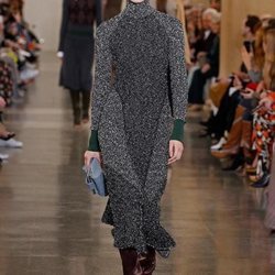 Vestido de la colección otoño/invierno 2019 de Victoria Beckham