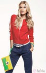 Look deportivo con ropa de deporte, de Juicy Couture