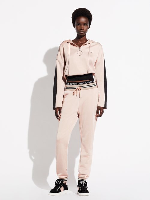 Conjunto de chándal en tono rosa empolvado de la colección 'Sport' de Liu Jo