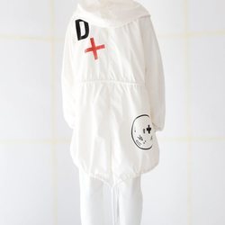 Look 'total white'  de la nueva colección de otoño/invierno 2019 de la firma Davidelfín