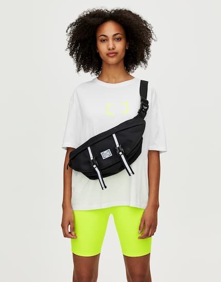 Camiseta básica blanca colección Primavera Sound Pull & Bear