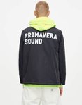 Chaqueta denim negra colección Primavera Sound Pull & Bear