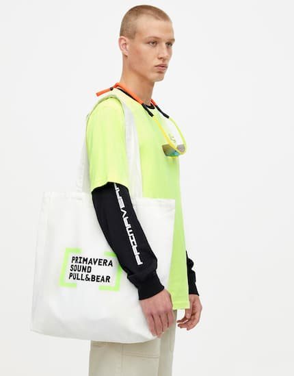 Bolsa blanca colección Primavera Sound Pull & Bear