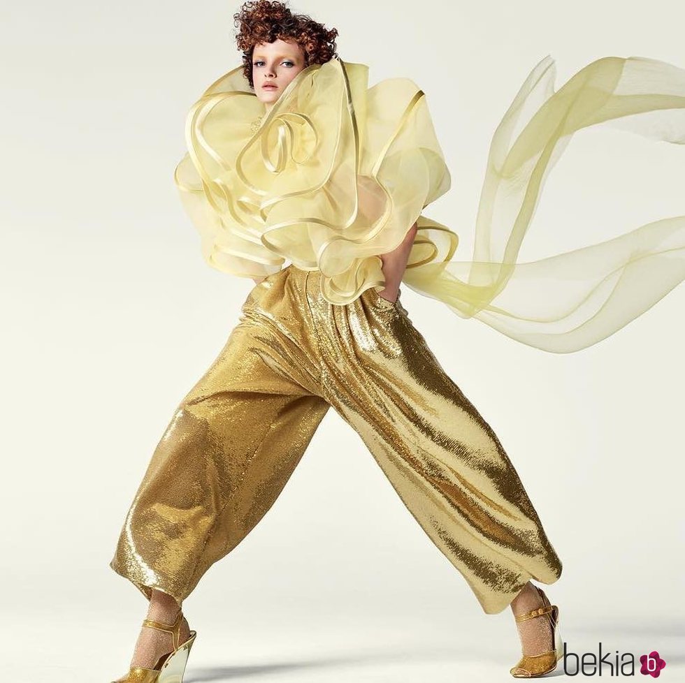 Conjunto dorado de la colección primavera/verano 2019 de Marc Jacobs