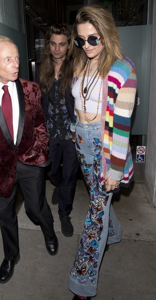 Paris Jackson look hippie