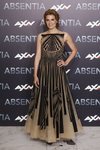 Stana Katic con un vestido de tul