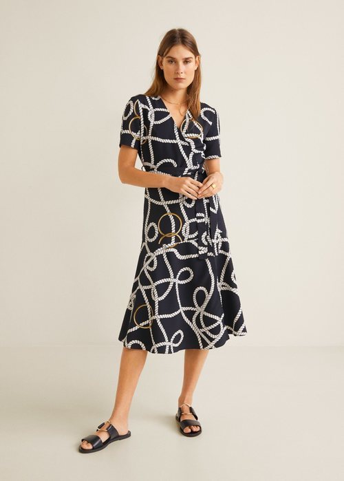 Vestido con estampado de cuerdas de la colección primavera 2019 de Mango
