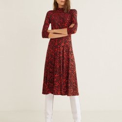 Vestido de animal print de la colección primavera 2019 de Mango