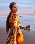 Kendall Jenner conuna blusa fluida de la colección de primavera 2019 de Chloé