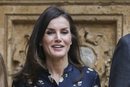 La melena suelta y maquillaje natural de la Reina Letizia en la Misa de Pascua 2019