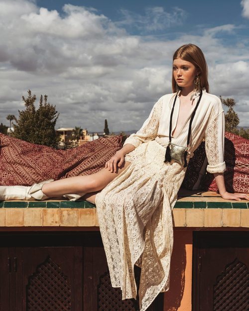 Vestido de encaje de la colección 'Lost in Marrakech' de Philosophy di Lorenzo