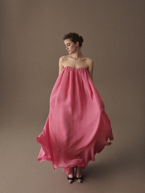 Vestido fluido de la colección otoño/invierno 2019 de Delpozo