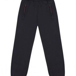 Pantalones de chándal de la colección Pull&Bear by Rosalía