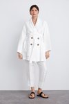 Traje blanco de la colección premamá primavera 2019 de Zara