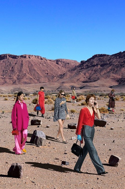 Los colores alegres destacan en la colección otoño/invierno 2019 de Balenciaga