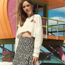 Falda pareo de la colección 'BSK Teen' de Bershka