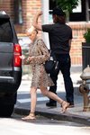 Diane Kruger con vestido animal print por las calles de Nueva York