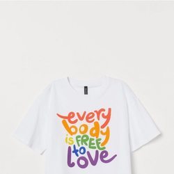 Camiseta de la colección 'Love for All' de H&M