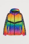 Chaqueta de la colección 'Love for All' de H&M