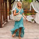 Vestido azul de encaje de la nueva colección 'Ibiza Zen' de Hug&Clau