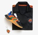 Zapatillas y polo de Adidas y Sivasdescalzo de la colección inspirada en el mundial del 82