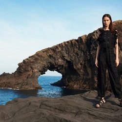 Mono negro de la colección 'Ocean Breeze' de Alberta Ferretti