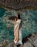 Vestido largo de la colección 'Ocean Breeze' de Alberta Ferretti