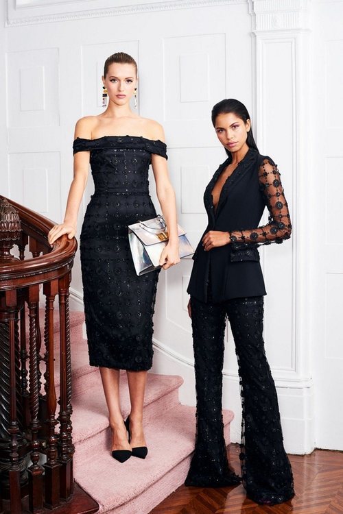 Conjunto negro de la colección pre-fall 2019 de Christian Siriano