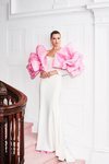 Vestido blanco de la colección pre-fall 2019 de Christian Siriano